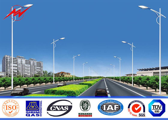 6M-12M γαλβανισμένη επιφάνεια καυτής εμβύθισης Πολωνού φωτεινών σηματοδοτών ύψους degisn