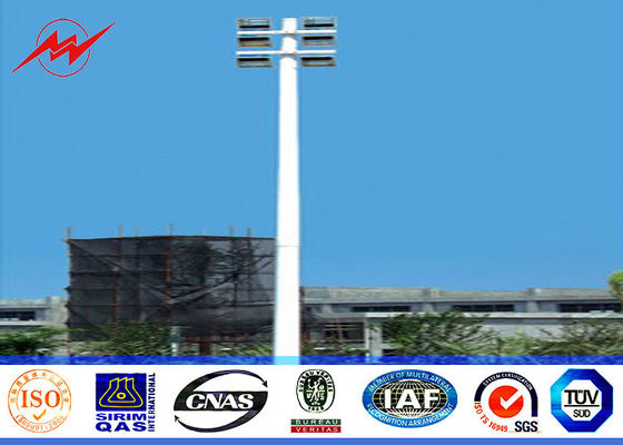 70 μέτρα στον υψηλό ιστό Πολωνός ύψους με την κυκλική επιτροπή φαναριών για το φωτισμό πλημμυρών