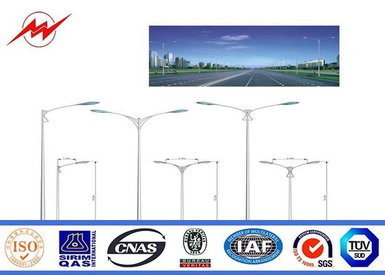 Υπαίθριοι γαλβανισμένοι φωτεινοί σηματοδότες Πολωνοί Πολωνών χρησιμότητας χάλυβα με το διπλό βραχίονα