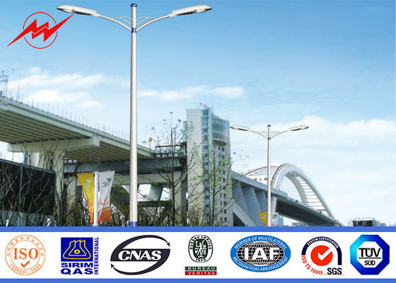 Προστατευόμενη από τους κραδασμούς 1.5M διπλή διαγώνια ηλιακή δύναμη ελαφρύς Πολωνός βραχιόνων για την περιοχή χώρων στάθμευσης