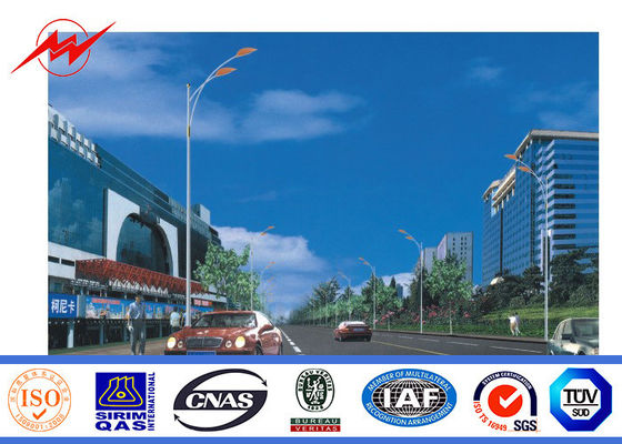 Γαλβανισμένος ηλεκτρικός φωτεινός σηματοδότης Πολωνοί βραχιόνων Q235 ενιαίος με το πάχος 4mm