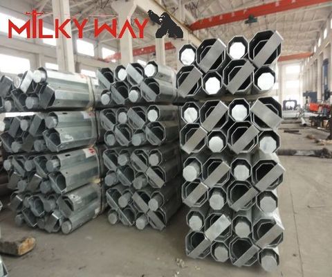 Ηλεκτρικοί πόλοι από ζεστό γαλβανισμένο χάλυβα με FRP 3,8 mm 7,2 mm Μύθος 9m 11m μήκος Μαλαισία Standard