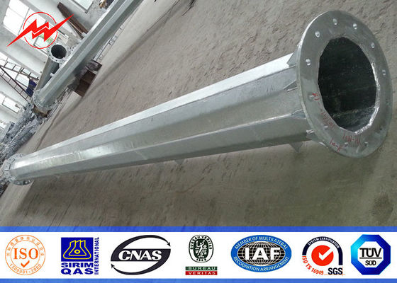 132 Kv 27Meter 1500kg φορτώνουν το μονο πύργο Πολωνού για τις κινητές τηλεπικοινωνίες μετάδοσης