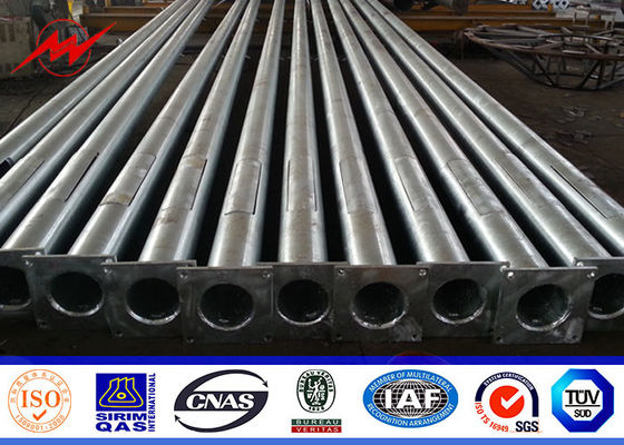 Οκτάγωνος υπαίθριος φωτεινός σηματοδότης Πολωνοί 5M 15M με το διπλό κυρτό βραχίονα 60mm Dia