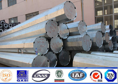 Πολυγωνικός 34μ υψηλός φωτεινός στύλος υψηλής ανύψωσης με θερμότατο τσιμεντωμένο με σύστημα ανύψωσης