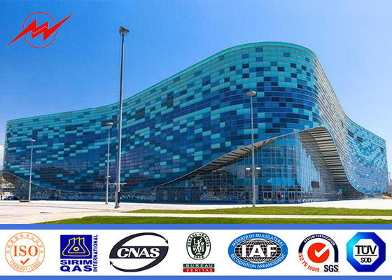 Ελαφρύς Polygonal υψηλός ιστός Πολωνός χώρων στάθμευσης με την ανύψωση του αυξάνοντας και ανυψωτικού συστήματος συστημάτων