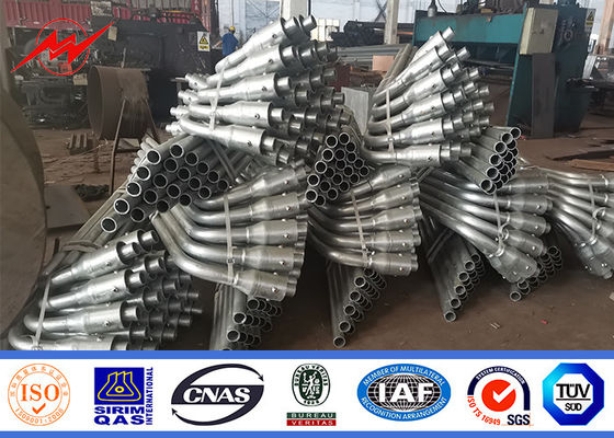 12meter Galvanization καυτής εμβύθισης πιστοποιητικών του ISO διπλός φωτεινός σηματοδότης Πολωνός βραχιόνων